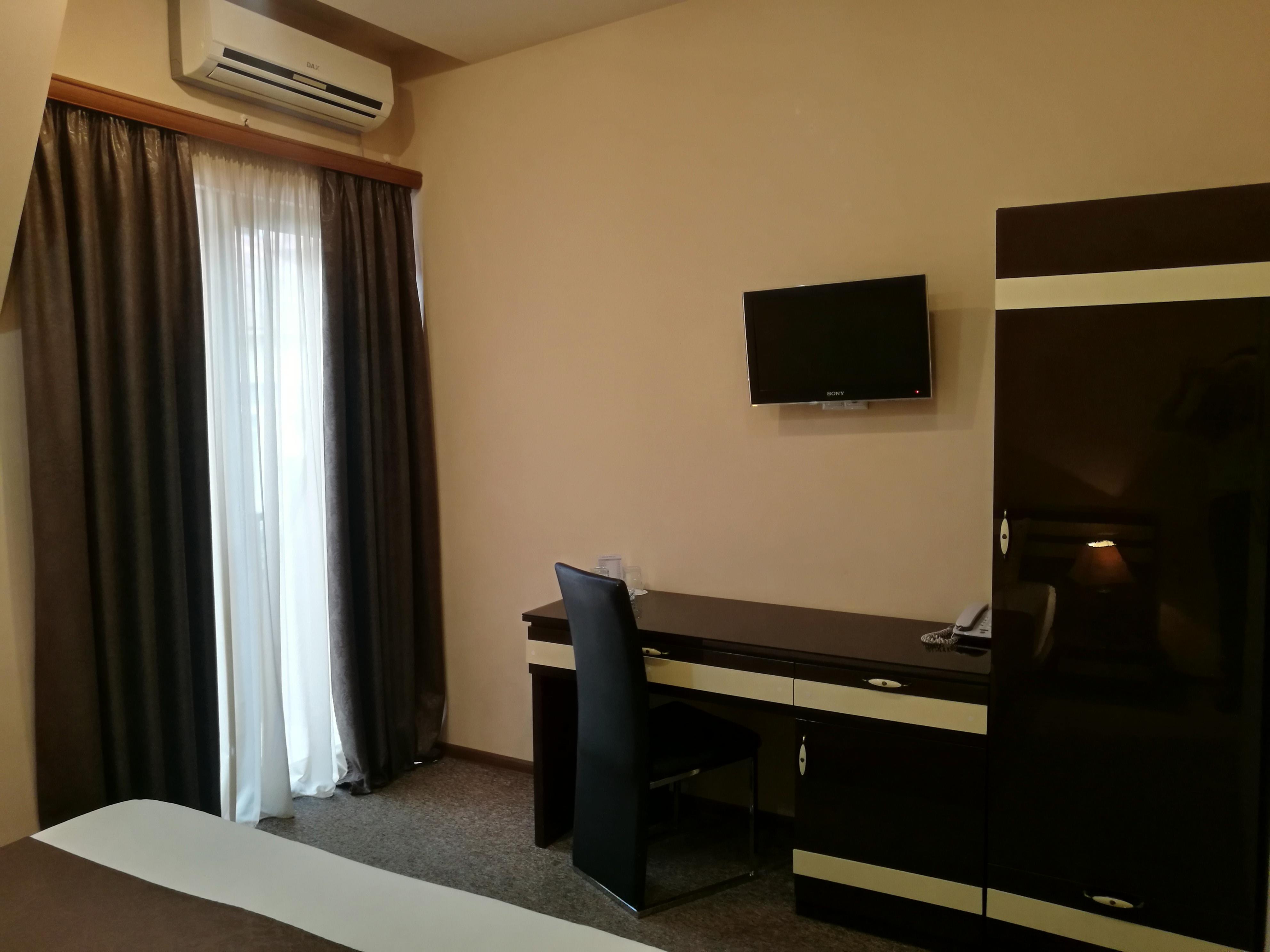 Hotel Diplomat Tbiliszi Kültér fotó